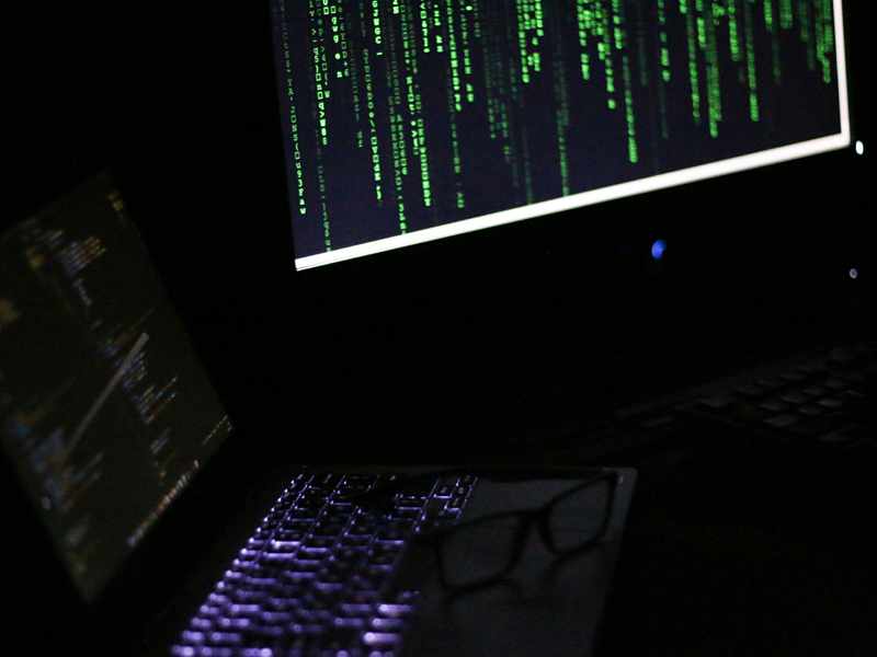 Cyberkriminalität und Fachkräftemangel dominieren erneut Risikoranking der Logistikbranche